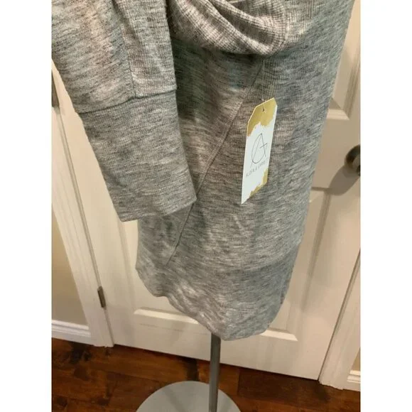 Athleta Heathered Gray Hoodie W/ Thumb Holes, Size XS (US) - Picture 6 of 9